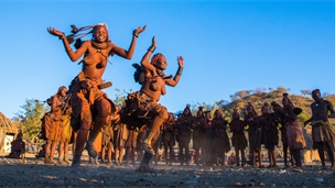 远古的呼唤-原始部落影像系列-纳米比亚红泥人—陈建强
